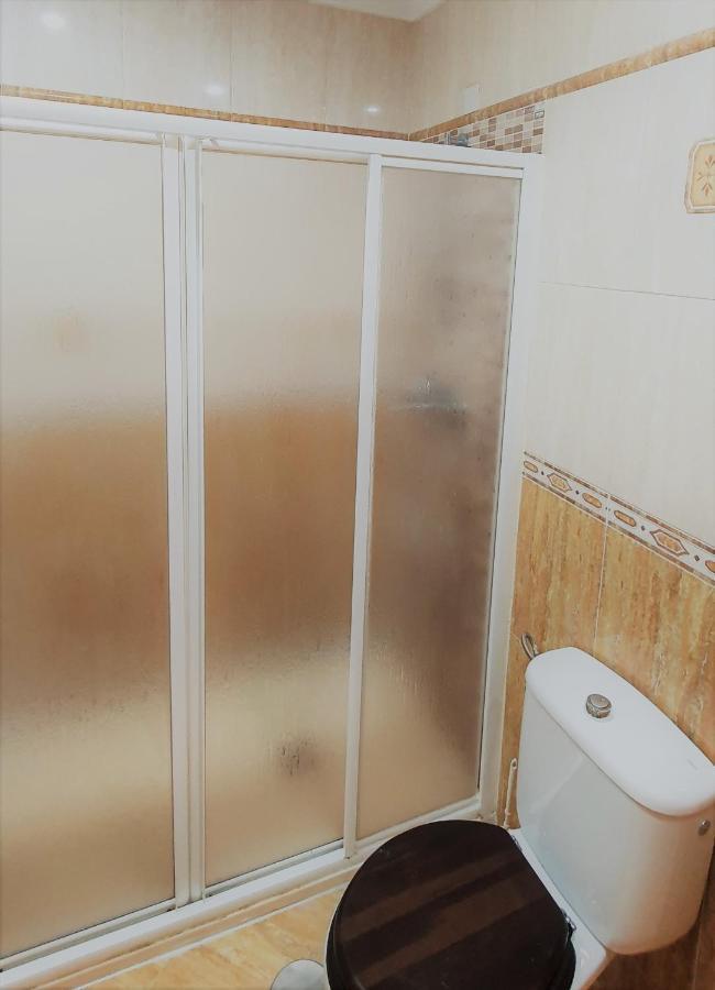 Apartamentos La Libertad Эстепона Экстерьер фото